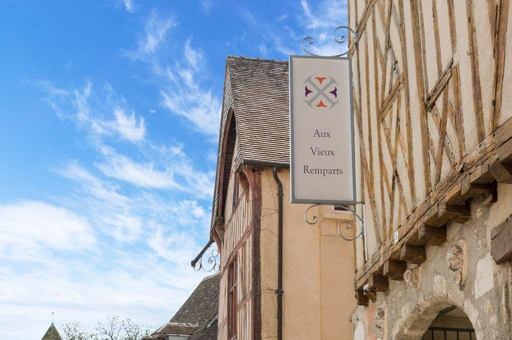 Ogaux Vieux Remparts Hotell Provins Exteriör bild